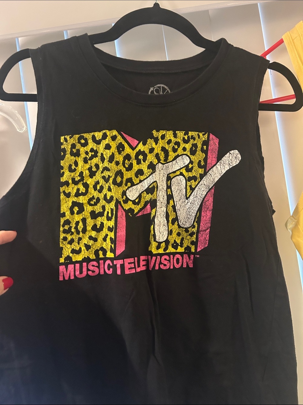 MTV Kids Yellow Logo Tank Top with Bold Retro Graphic - Picture 4 of 7